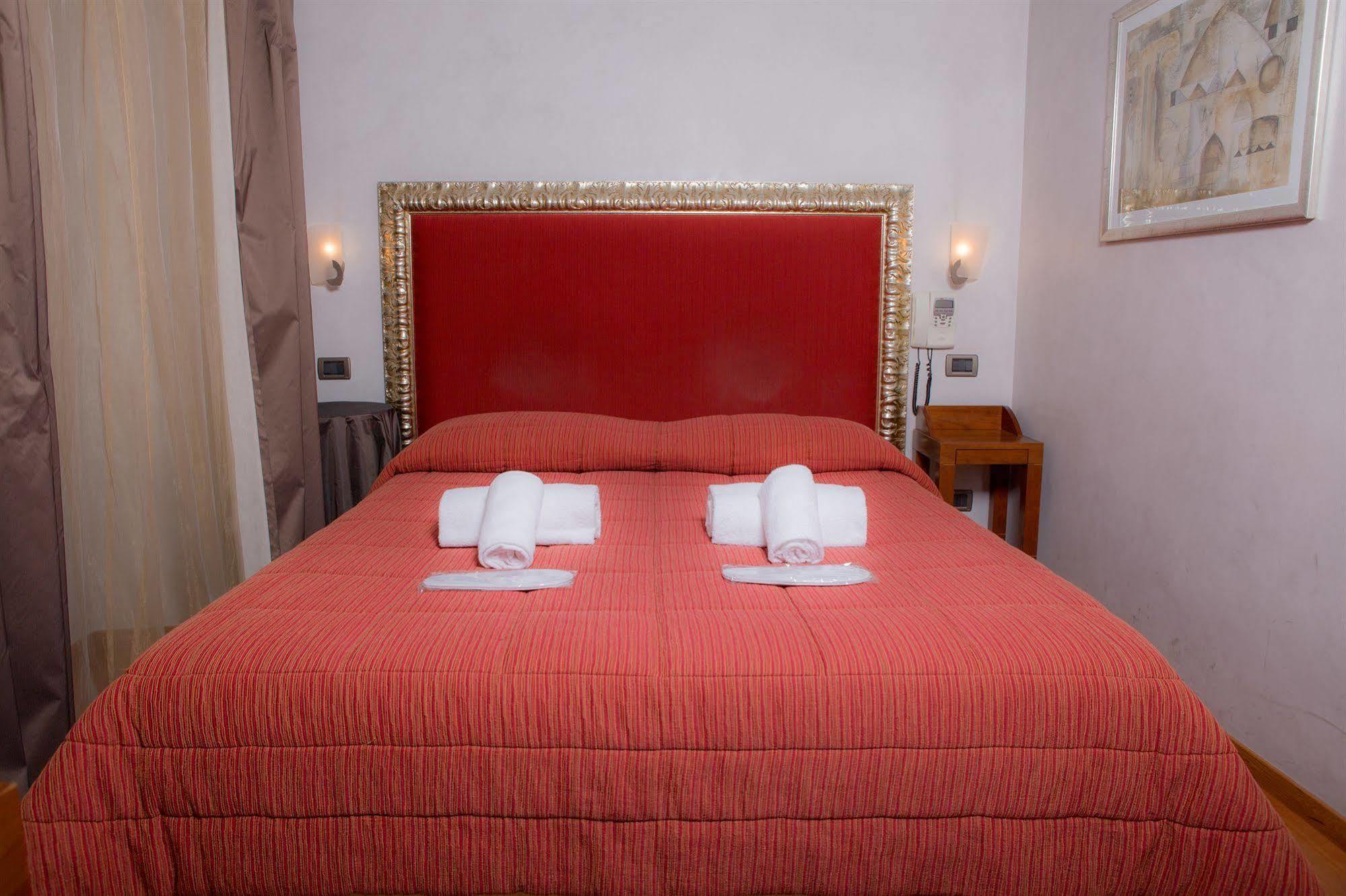 Hotel Piave Rome Bagian luar foto